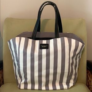 Victoria’s Secret tote